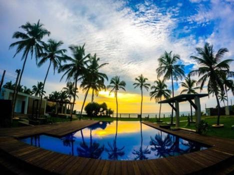 Hotel The Lighthouse Negombo Extérieur photo