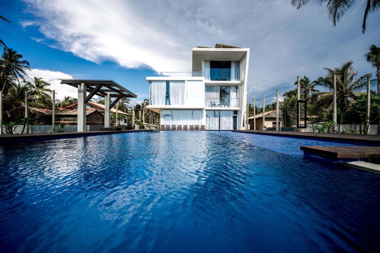 Hotel The Lighthouse Negombo Extérieur photo